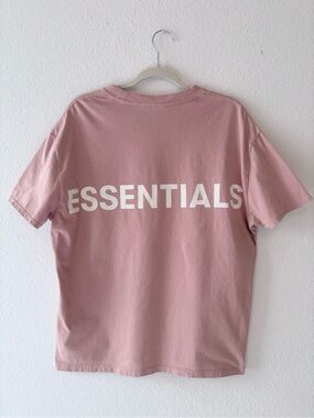 Fear of God Essentials•3M Reflective Logo T-Shirt Blush Pink XS Oversized Cotton